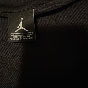 XL BLACK & RED JORDAN ZIP UP